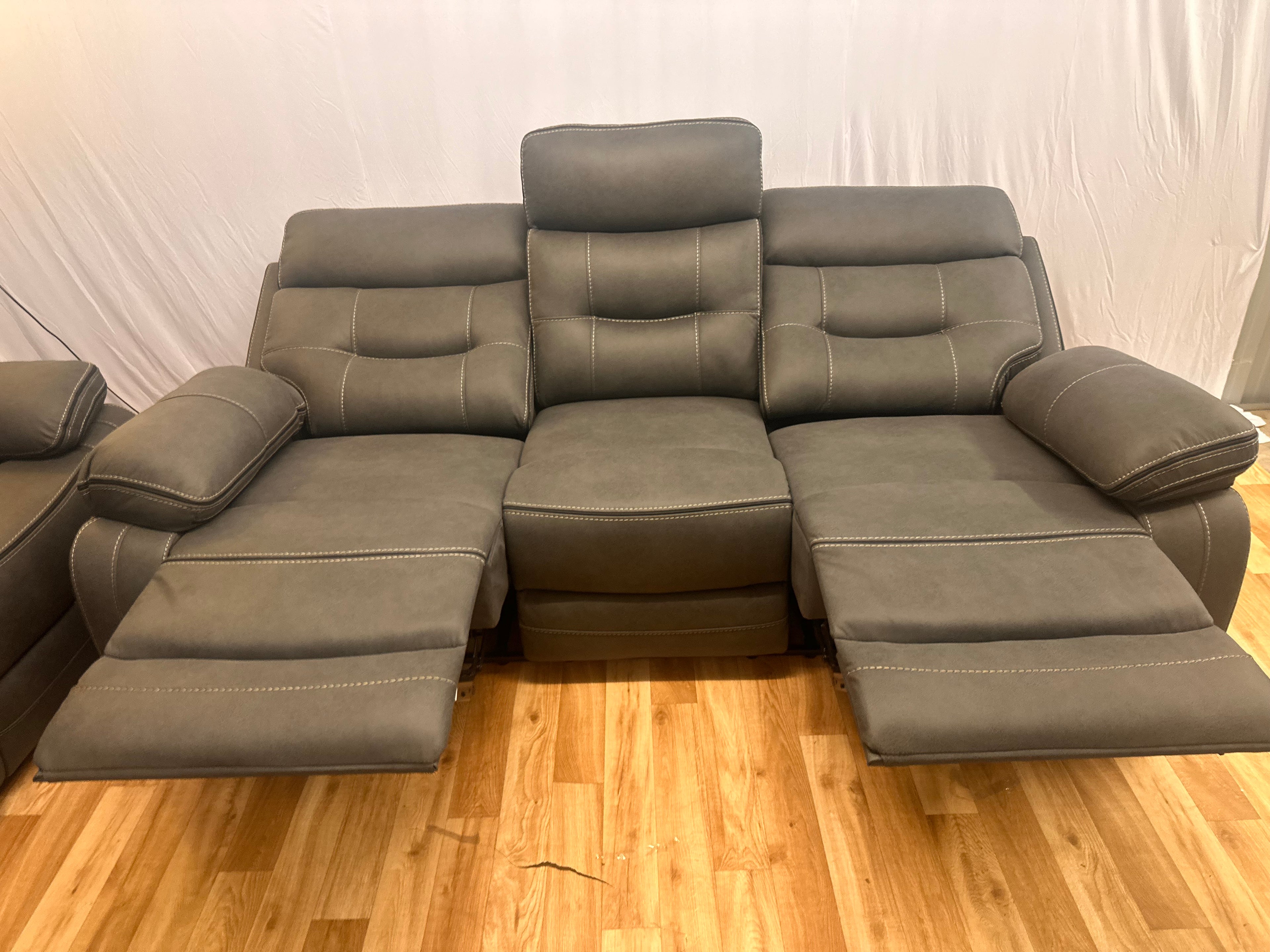 (IN STOCK) Westbrook 3+2 Electric Recliner Set - Grey